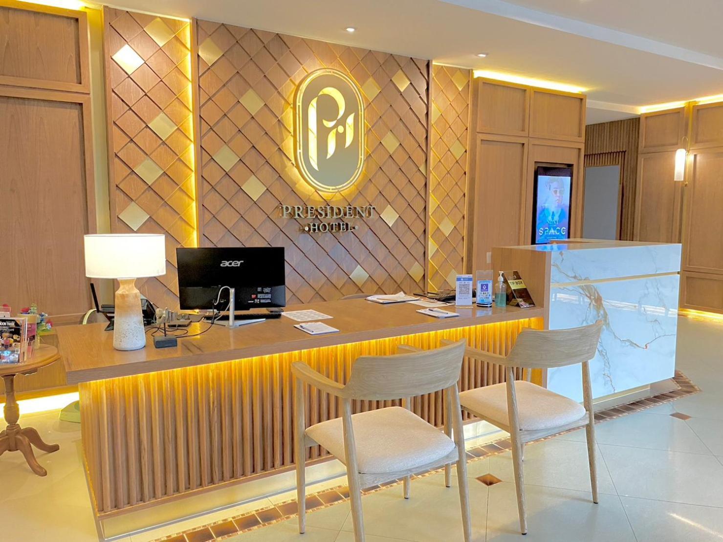 President Hotel Udonthani Eksteriør billede