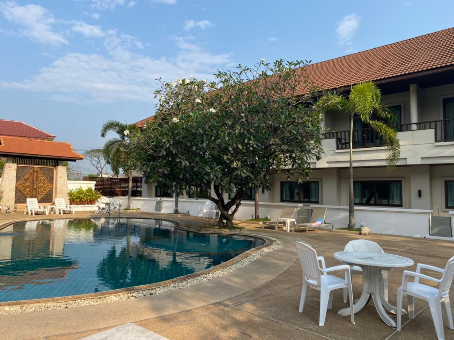 President Hotel Udonthani Eksteriør billede